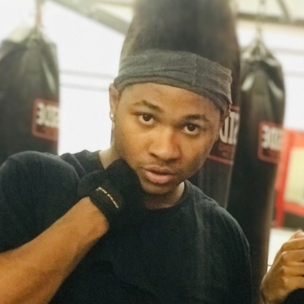 Meet your Posher, Malik